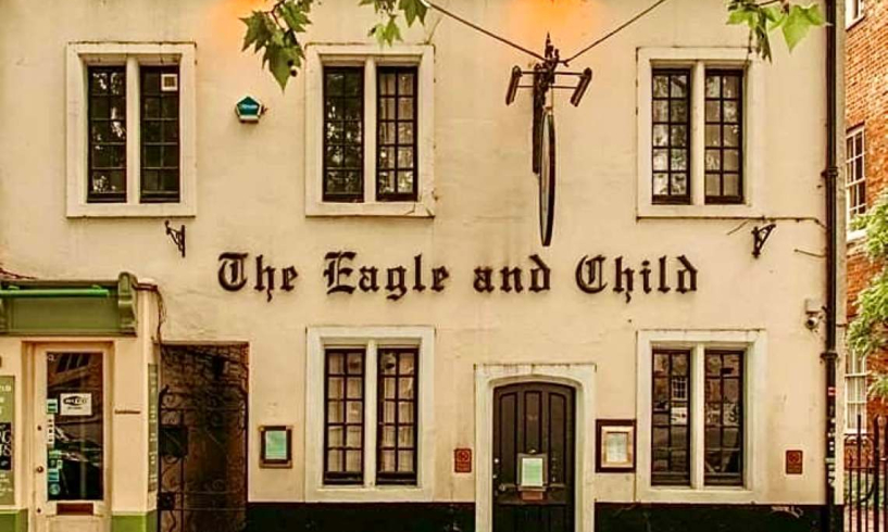 Libri ridicoli e passioni cotte in un pub di Oxford